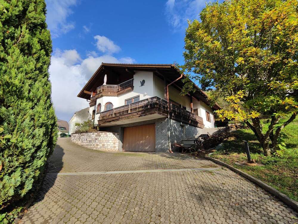 Thumbnail-Haus zum Kaufen in Weinbach 349.000,00 € 156 m²