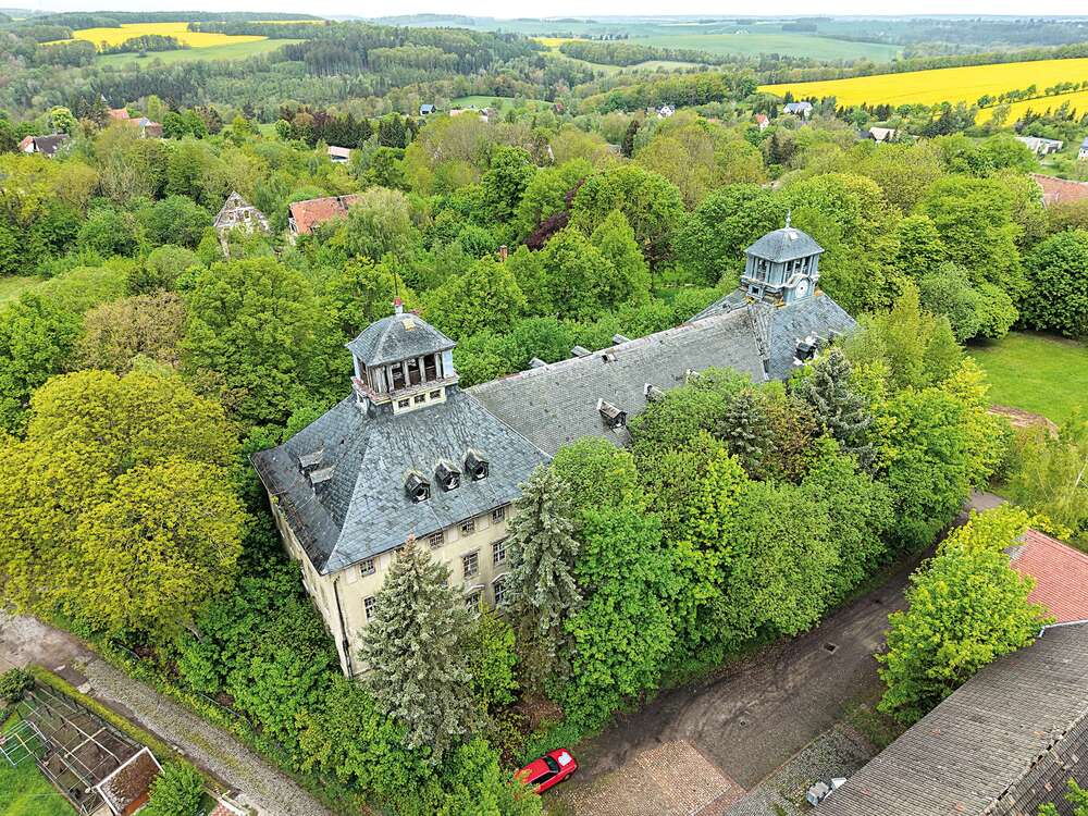 Thumbnail-Haus zum Kaufen in Oberschöna OT Bräunsdorf 25.000,00 € 2500 m²