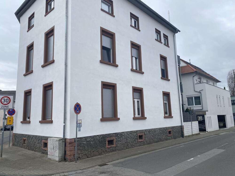 Thumbnail-Wohnung zum Kaufen in Lampertheim-Hüttenfeld 298.000,00 € 85.03 m²