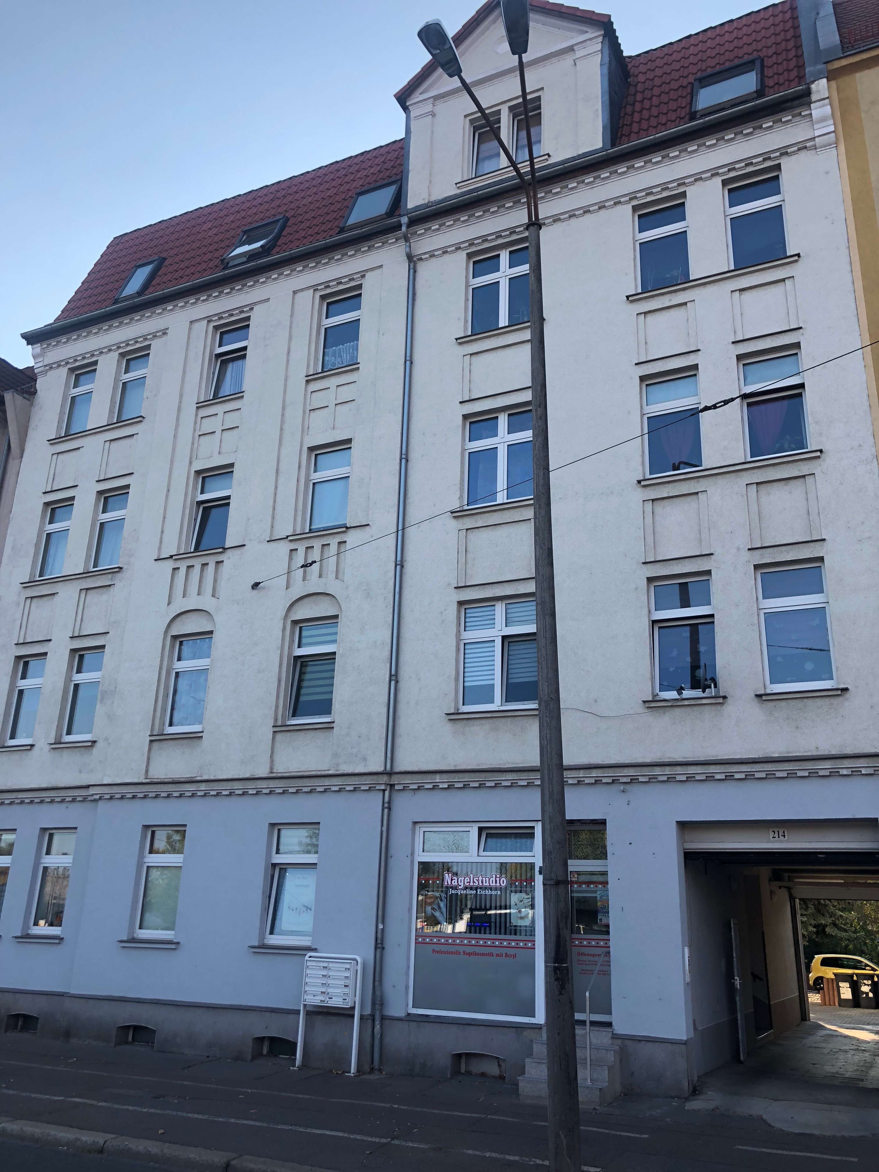 Thumbnail-Wohnung zum Mieten in Halle 740,00 € 86.91 m²