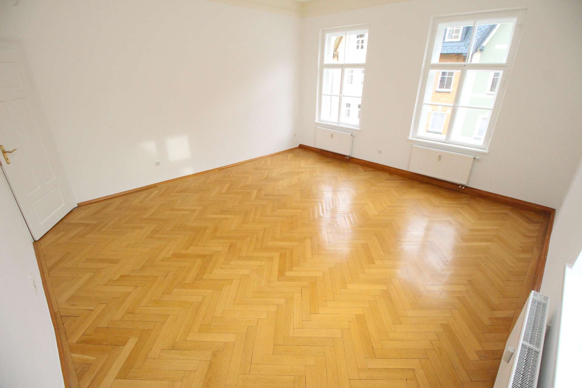Thumbnail-Wohnung zum Mieten in Landshut 1.090,00 € 90.43 m²
