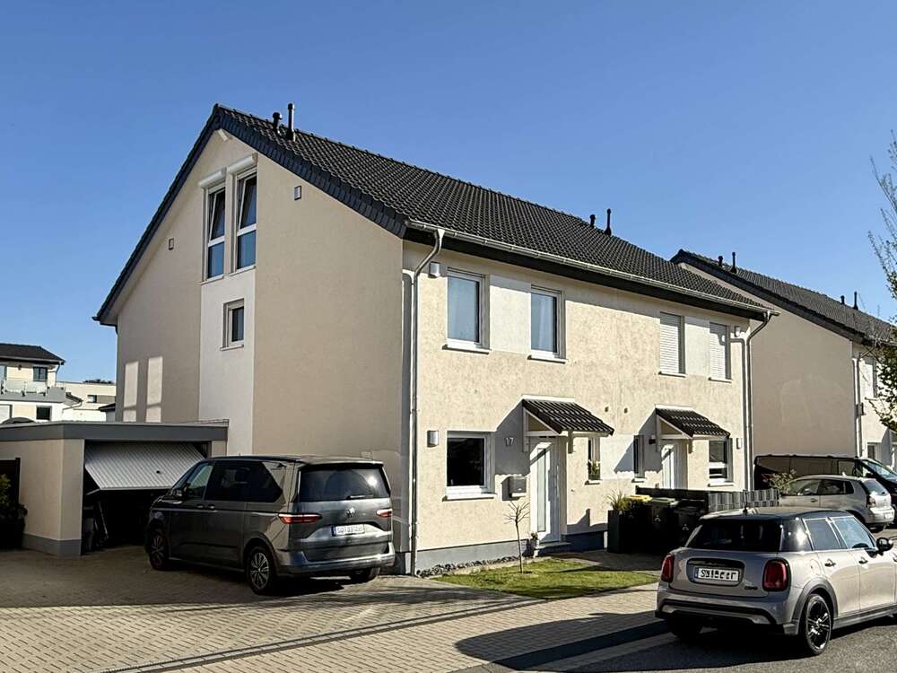 Thumbnail-Haus zum Mieten in Bornheim 2.000,00 € 136.71 m²