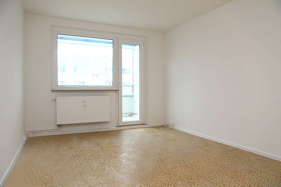 Thumbnail-Wohnung zum Mieten in Lutherstadt Eisleben 270,00 € 61.23 m²