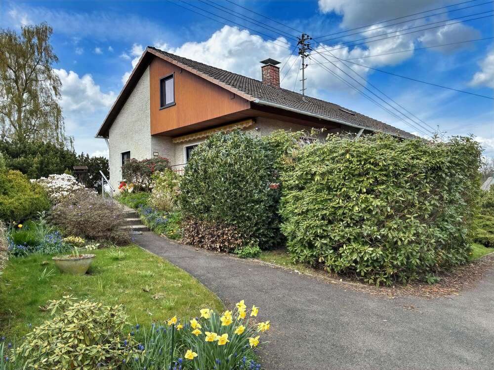 Thumbnail-Haus zum Kaufen in Freudenberg 299.000,00 € 135.96 m²