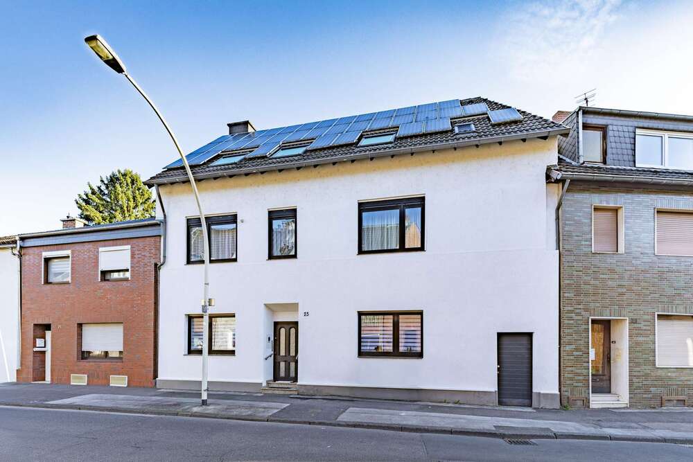 Thumbnail-Haus zum Kaufen in Frechen 650.000,00 € 216 m²