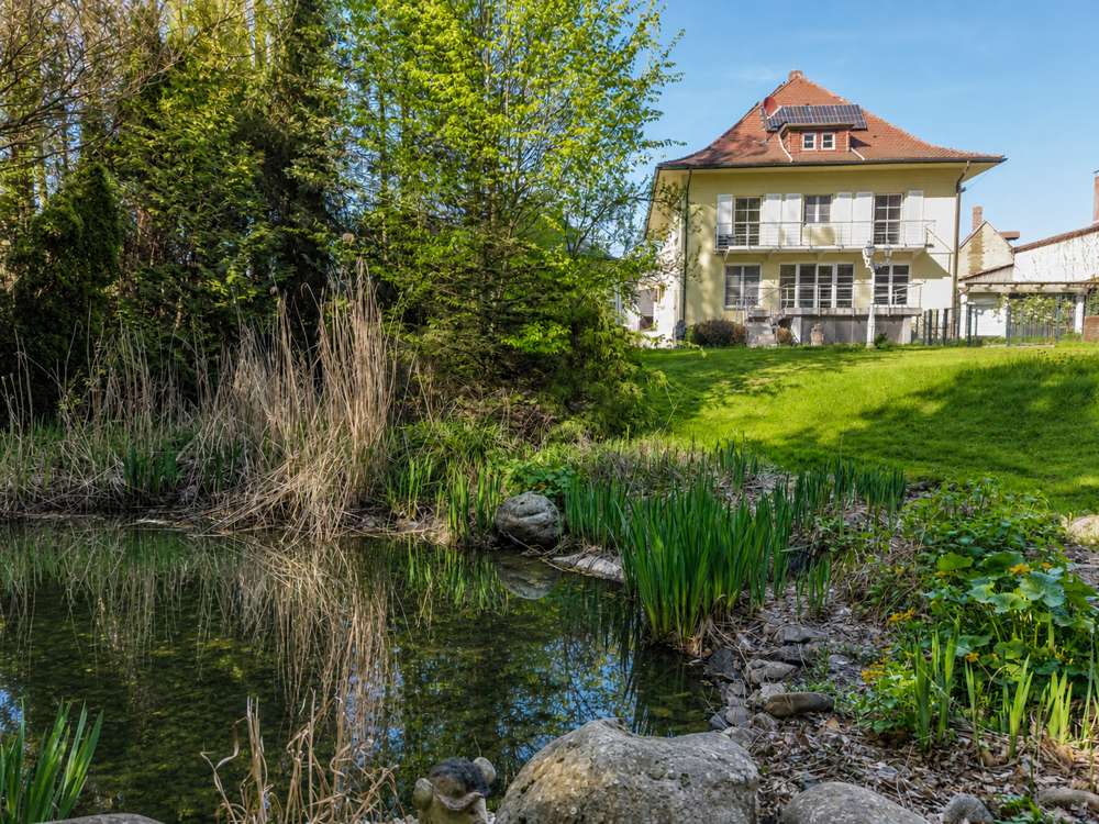 Thumbnail-Haus zum Kaufen in Weitramsdorf 525.000,00 € 266 m²