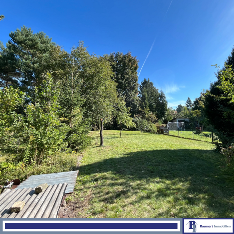 Thumbnail-Grundstück zu verkaufen in Erkner 179.000,00 € 1038 m²