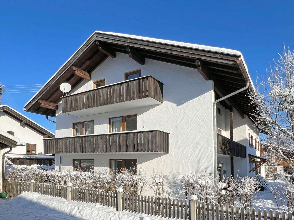 Thumbnail-Haus zum Kaufen in Mittenwald 725.000,00 € 180 m²