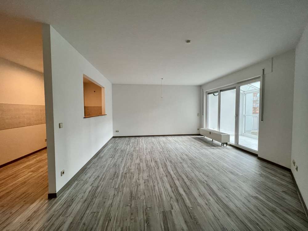 Thumbnail-Wohnung zum Mieten in Markkleeberg 911,00 € 75.86 m²