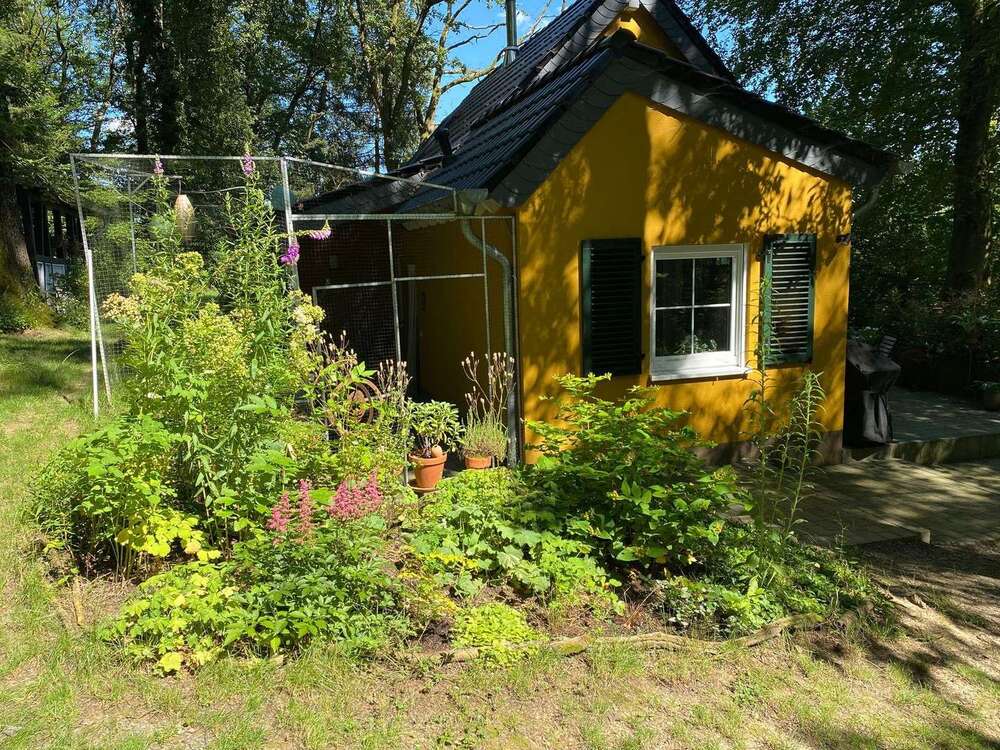 Thumbnail-Haus zum Mieten in Much 1.250,00 € 100 m²