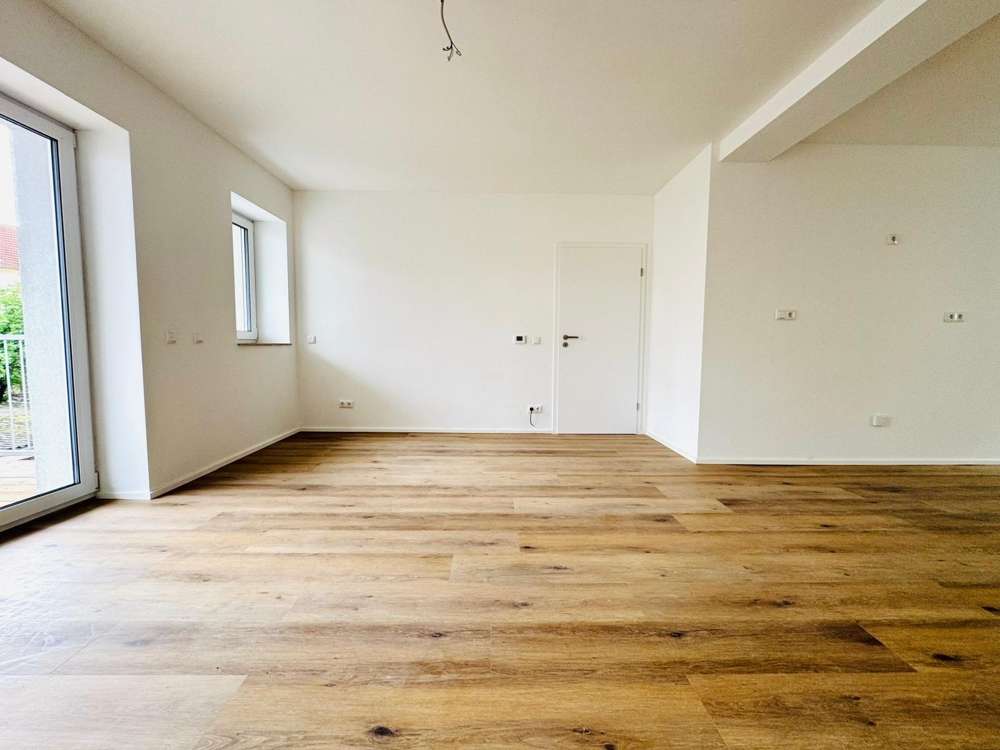Thumbnail-Wohnung zum Mieten in Markranstädt 1.396,00 € 116.3 m²