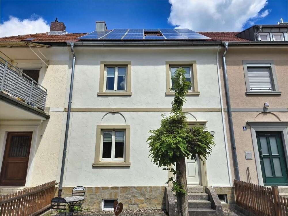 Thumbnail-Haus zum Kaufen in Haßfurt 319.000,00 € 110 m²