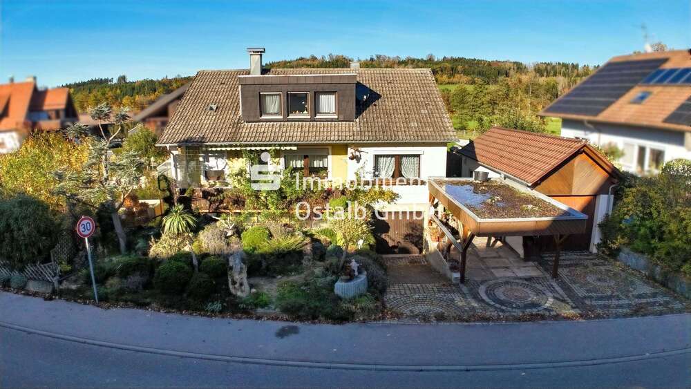 Thumbnail-Haus zum Kaufen in Aalen 365.000,00 € 117.7 m²