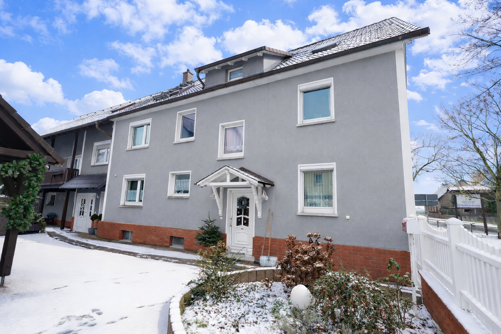 Thumbnail-Haus zum Kaufen in Friedberg 890.000,00 € 328 m²