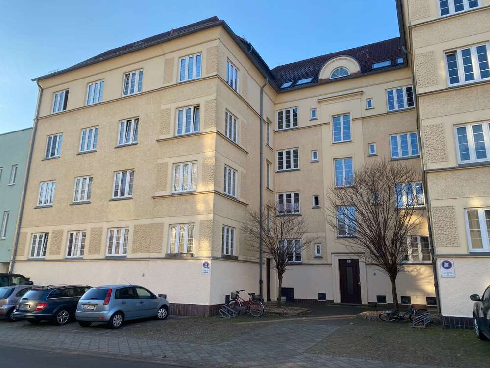 Thumbnail-Wohnung zum Kaufen in Leipzig 120.000,00 € 37.66 m²