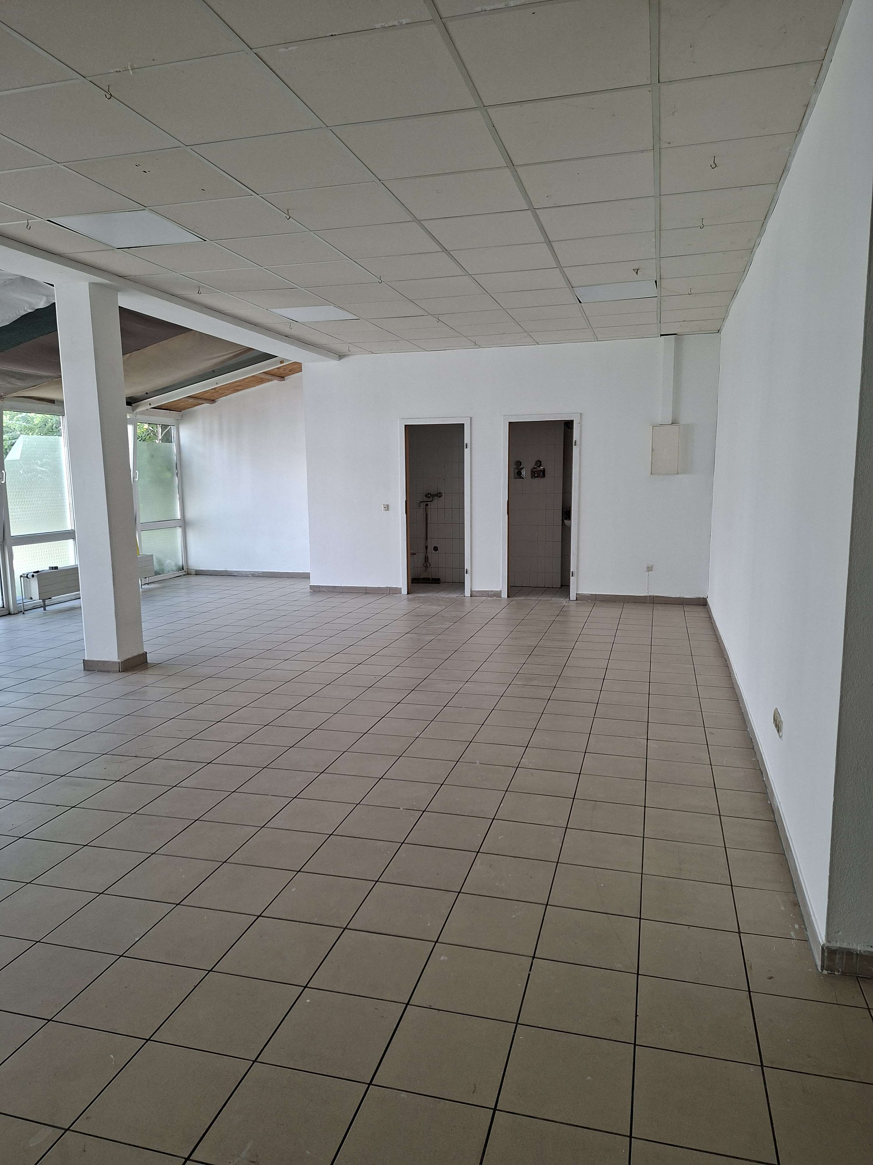 Thumbnail-Einzelhandel in Leipzig 850,00 € 100 m²