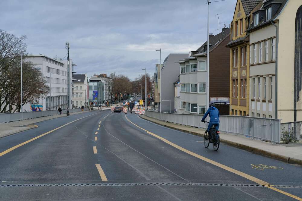 Thumbnail-Haus zum Kaufen in Bonn 1.500.000,00 € 700 m²