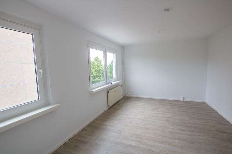 Thumbnail-Wohnung zum Mieten in Halle (Saale) 328,00 € 65.44 m²