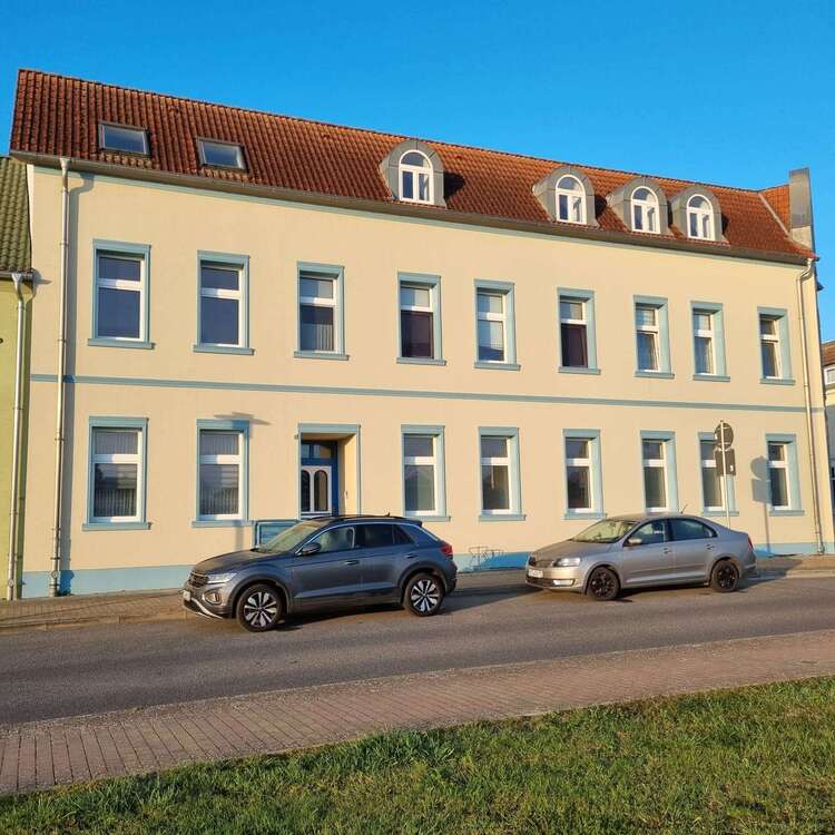 Thumbnail-Wohnung zum Mieten in Friedland 600,00 € 100 m²