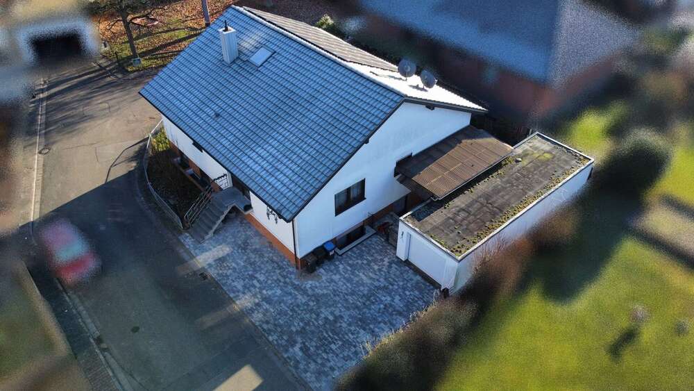 Thumbnail-Haus zum Kaufen in Beindersheim 549.000,00 € 214.59 m²