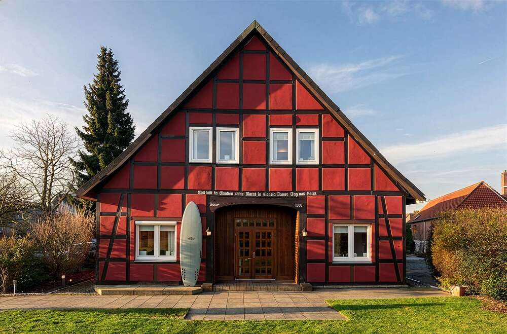 Thumbnail-Haus zum Kaufen in Neustadt am Rübenberge 299.000,00 € 277 m²
