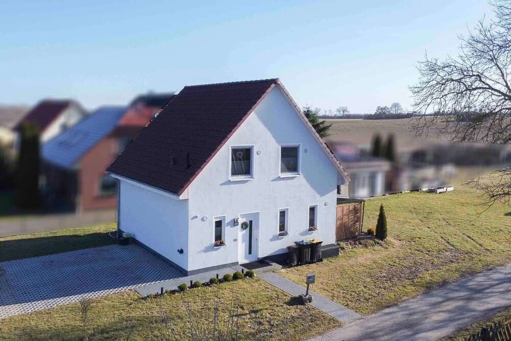 Thumbnail-Haus zum Kaufen in Feldberger Seenlandschaft 299.000,00 € 100.17 m²