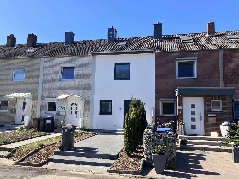 Thumbnail-Haus zum Kaufen in Lübeck 335.000,00 € 67.4 m²