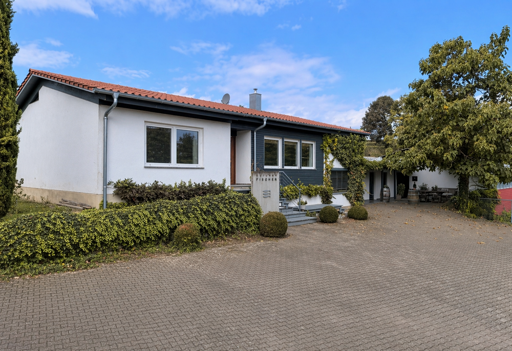 Thumbnail-Haus zum Kaufen in Nimburg-Bottingen 950.000,00 € 150 m²