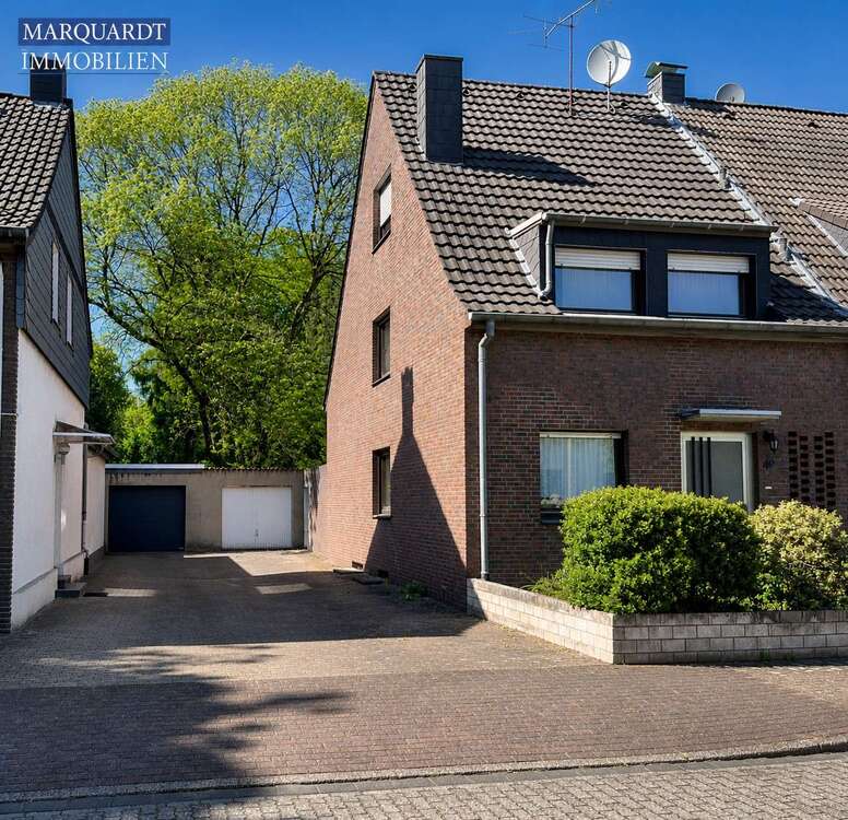 Thumbnail-Haus zum Kaufen in Oberhausen 309.000,00 € 105 m²