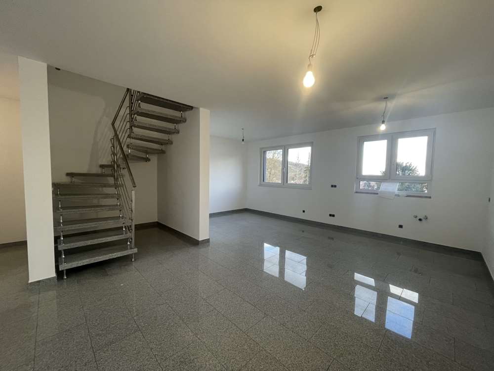 Thumbnail-Wohnung zum Mieten in Niefern-Öschelbronn Niefern 1.490,00 € 106 m²