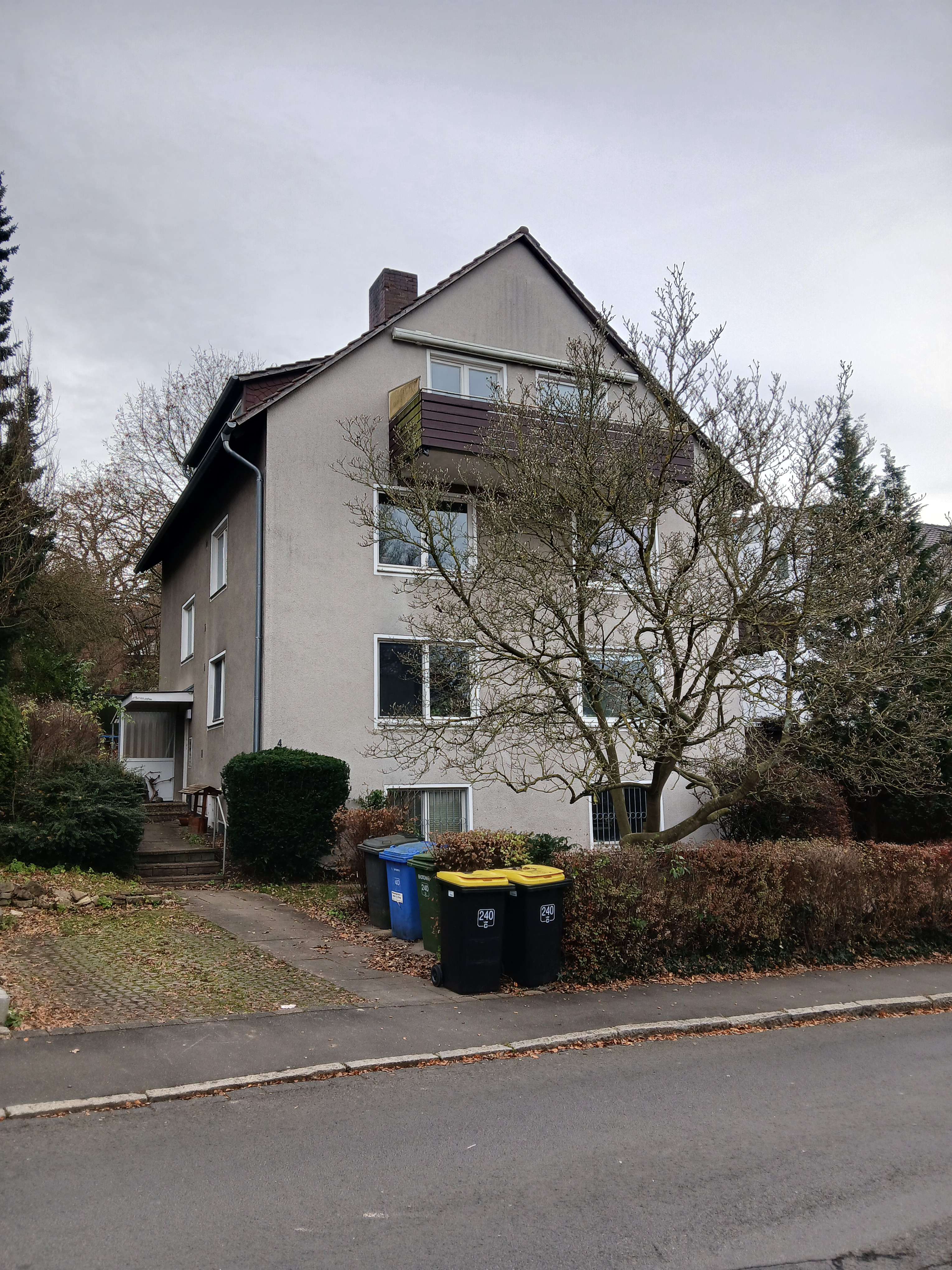 Thumbnail-Haus zum Kaufen in Göttingen 650.000,00 € 275 m²