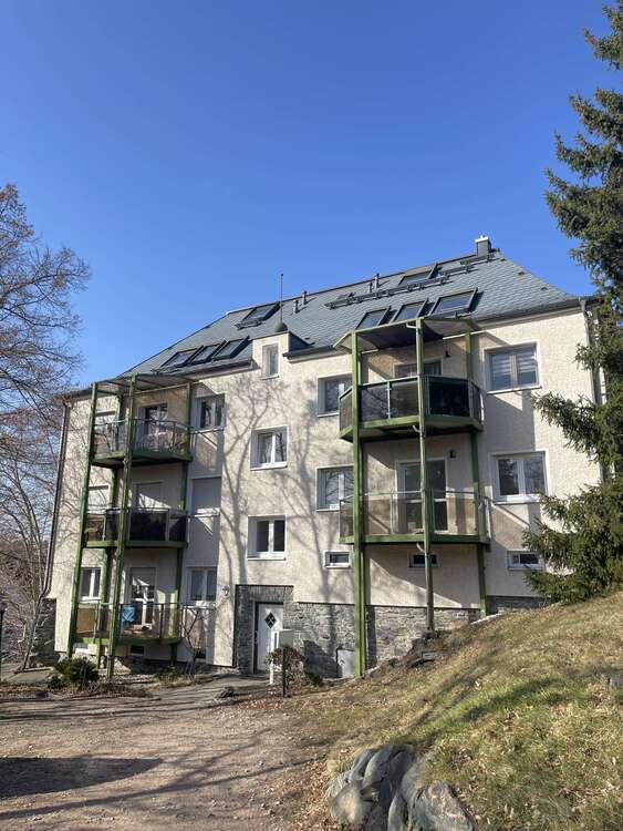 Thumbnail-Wohnung zum Mieten in Wilkau-Haßlau 280,00 € 41.02 m²