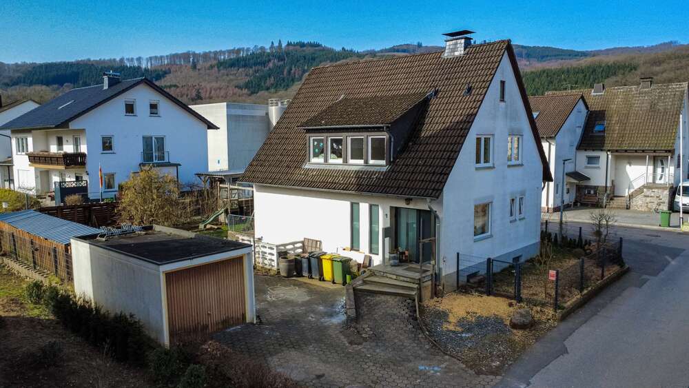 Thumbnail-Haus zum Kaufen in Finnentrop 222.000,00 € 123.4 m²