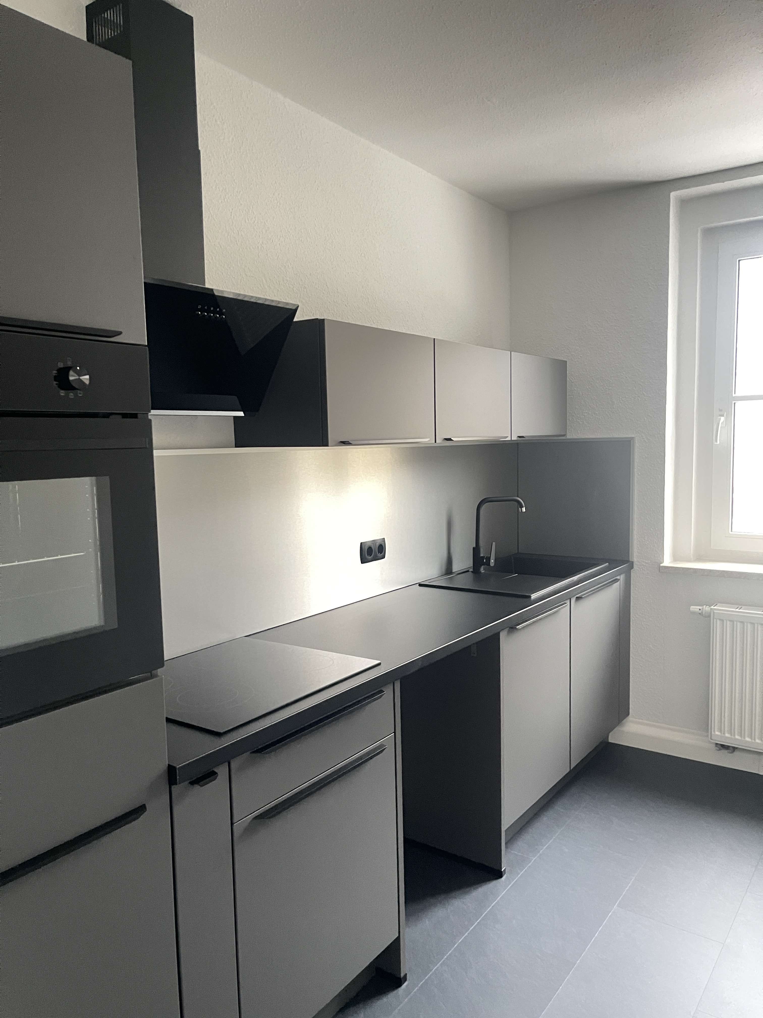 Thumbnail-Wohnung zum Mieten in Wilkau-Haßlau 320,00 € 46.84 m²