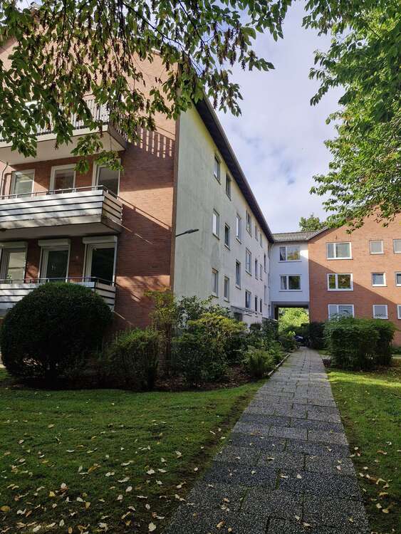 Thumbnail-Wohnung zum Kaufen in Bremen 185.000,00 € 68 m²