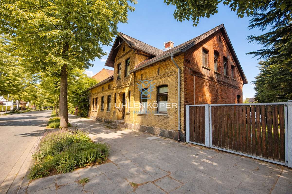 Thumbnail-Haus zum Kaufen in Bad Bevensen 284.000,00 € 238.17 m²