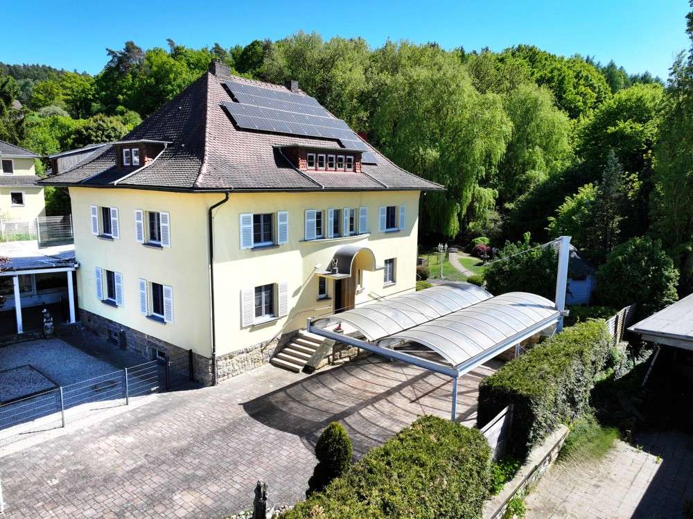 Thumbnail-Haus zum Kaufen in Weitramsdorf 559.990,00 € 266 m²