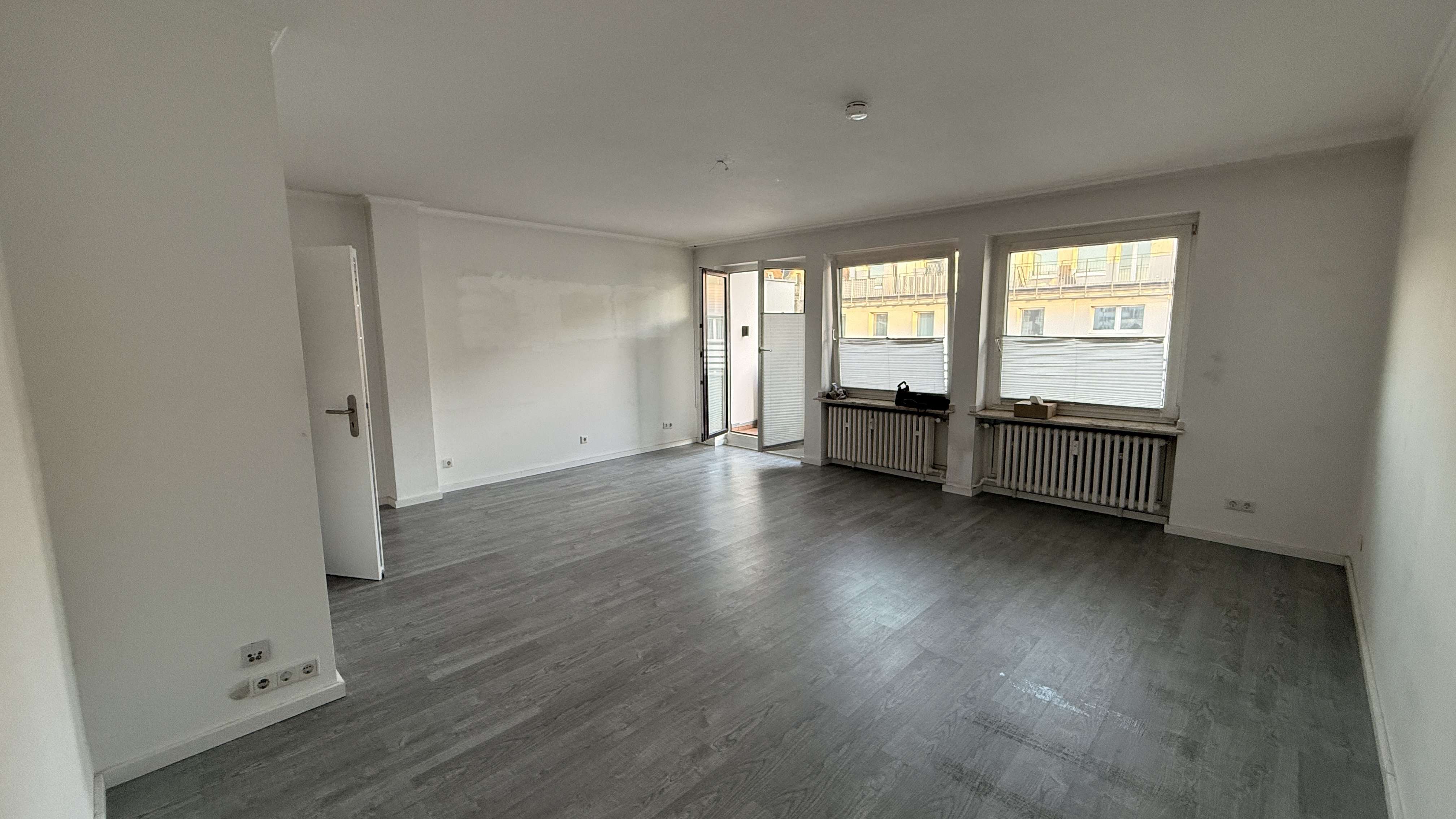 Thumbnail-Wohnung zum Mieten in Düsseldorf 1.400,00 € 100 m²