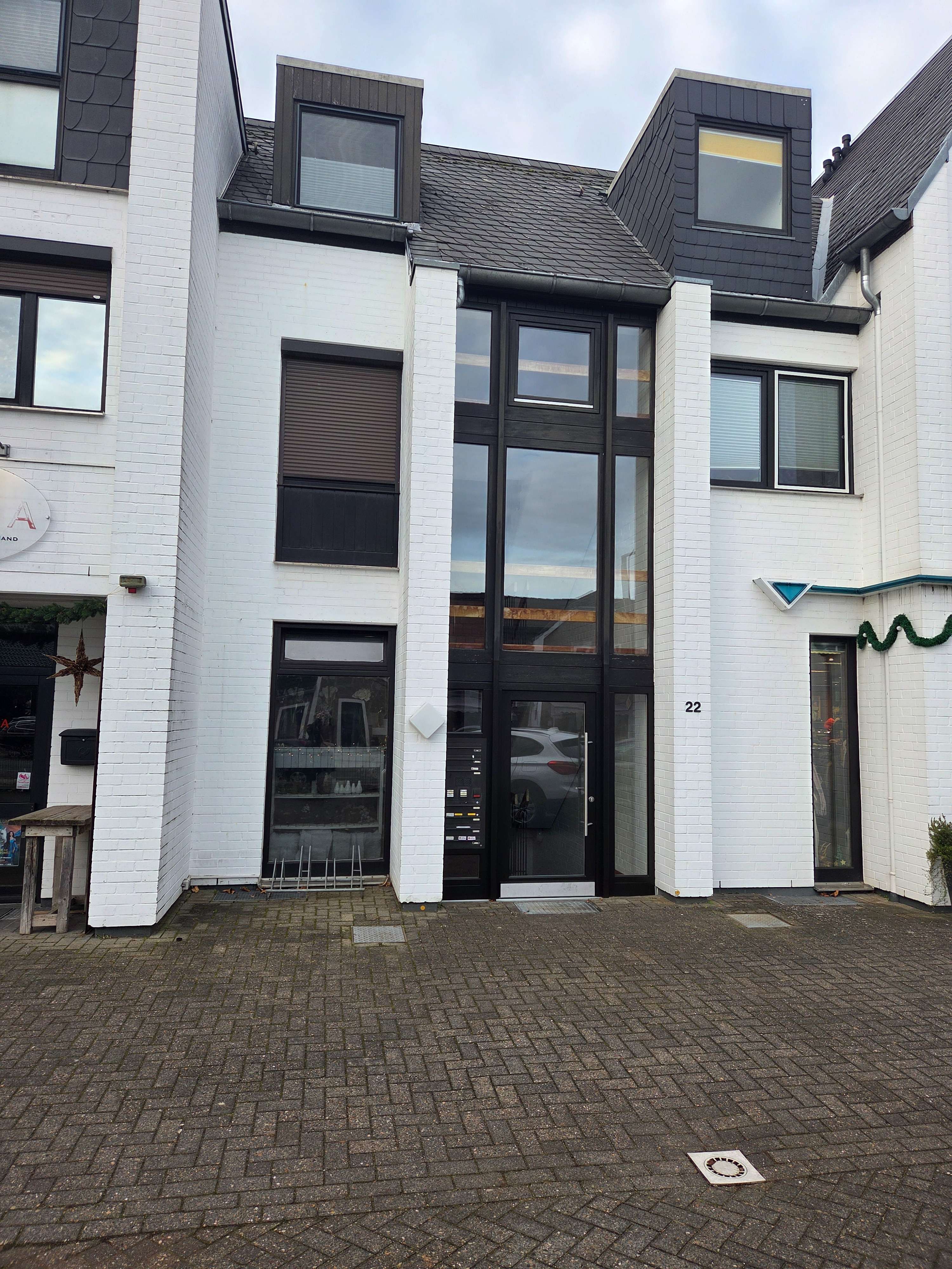 Thumbnail-Wohnung zum Kaufen in Stuhr 154.000,00 € 50.82 m²