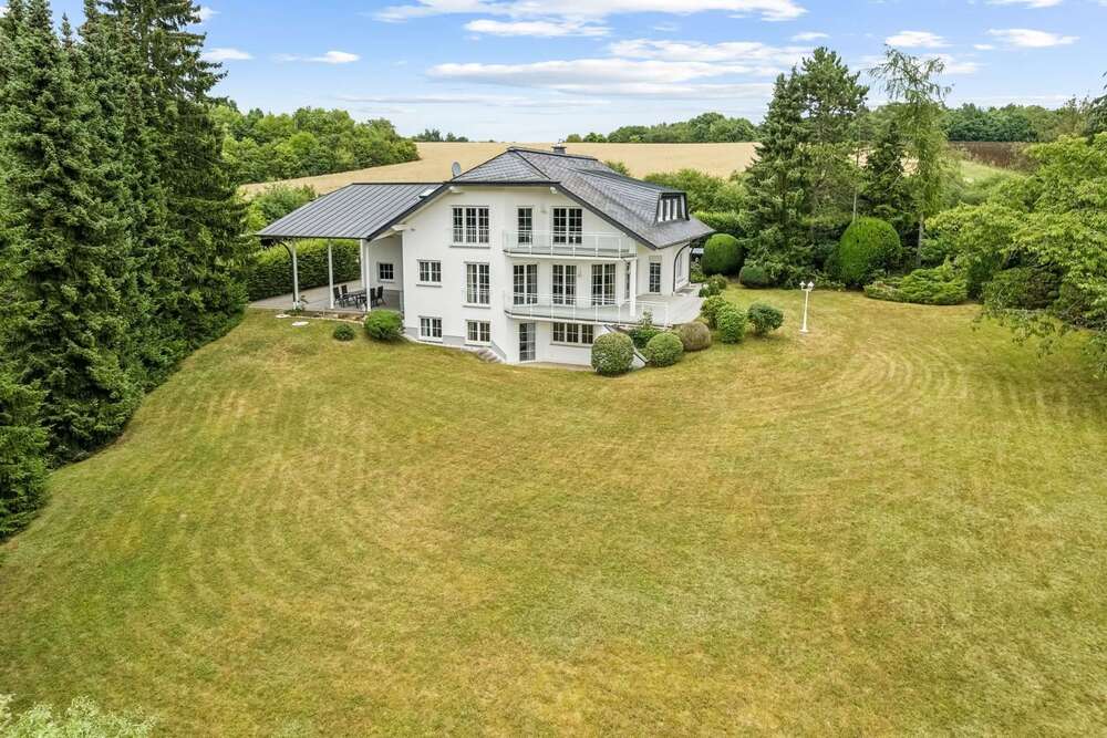 Thumbnail-Haus zum Kaufen in Wehrheim 890.000,00 € 107.33 m²