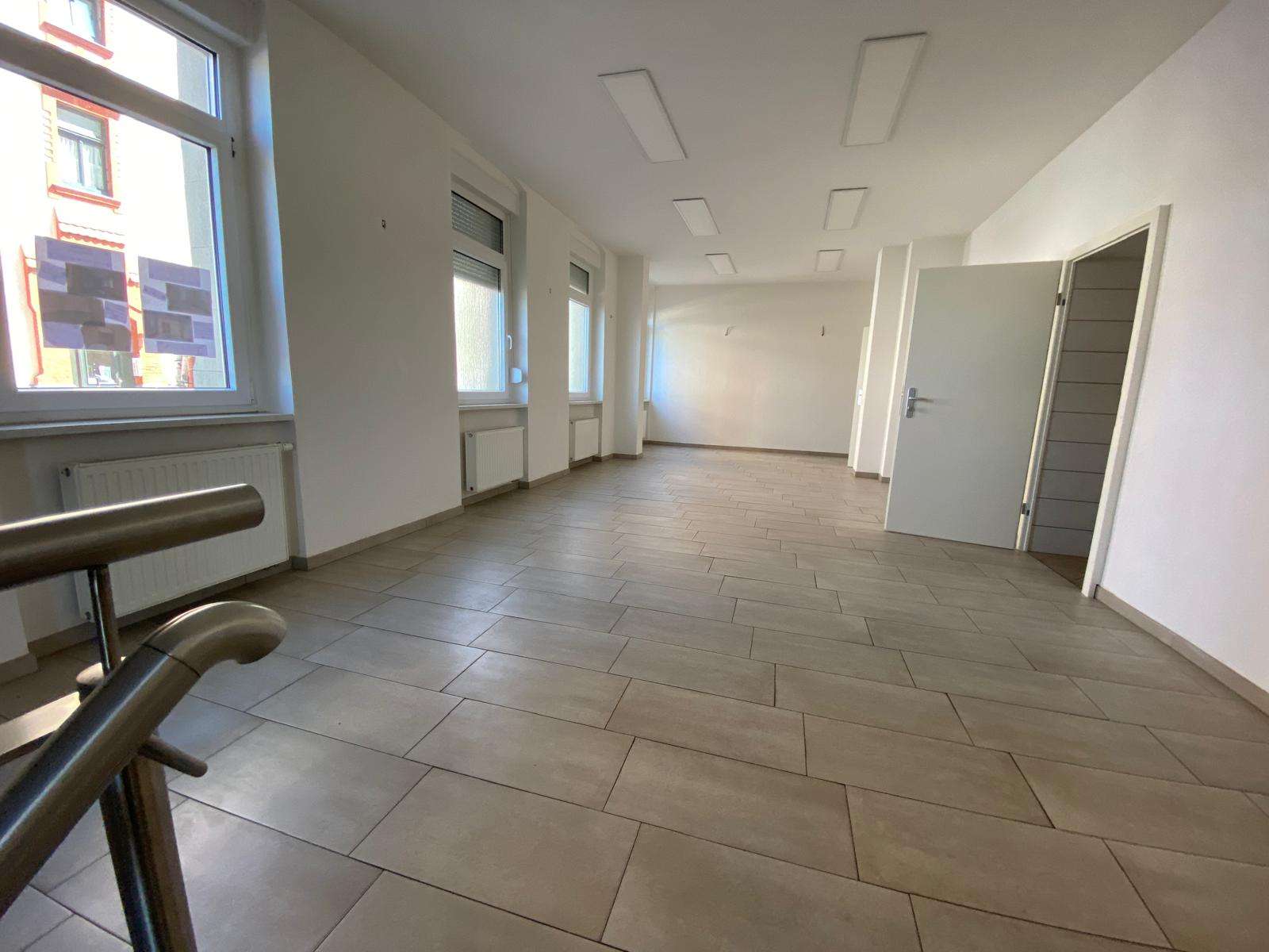 Thumbnail-Büro in Sachsen-Anhalt - Halle 950,00 € 80 m²