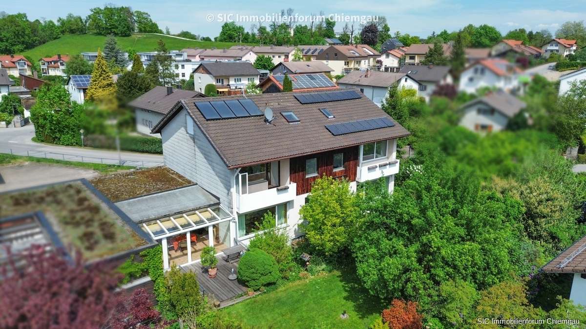 Thumbnail-Haus zum Kaufen in Traunstein 990.000,00 € 300 m²