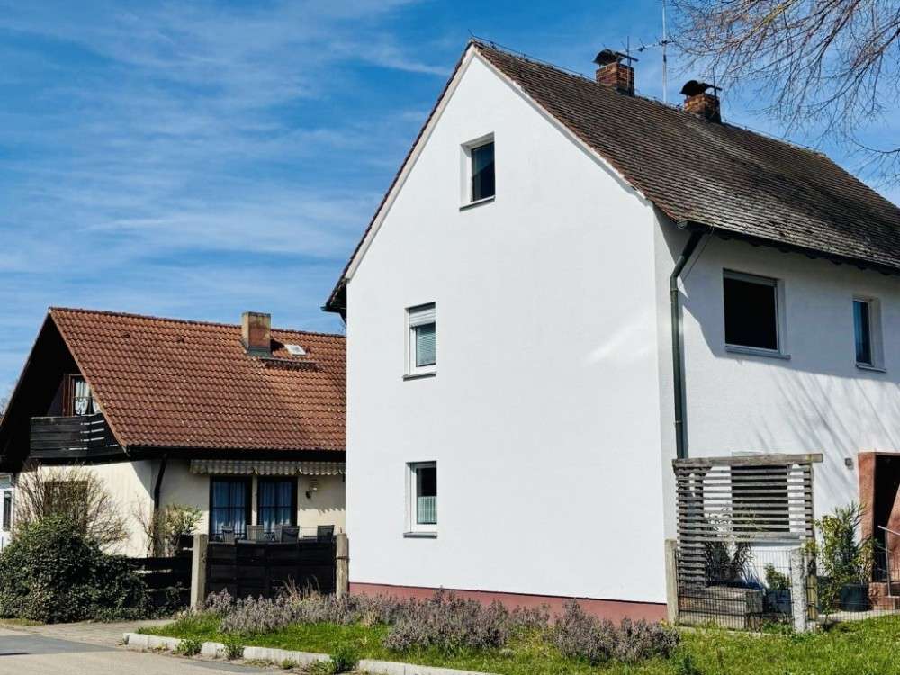 Thumbnail-Haus zum Kaufen in Zirndorf 869.500,00 € 213 m²