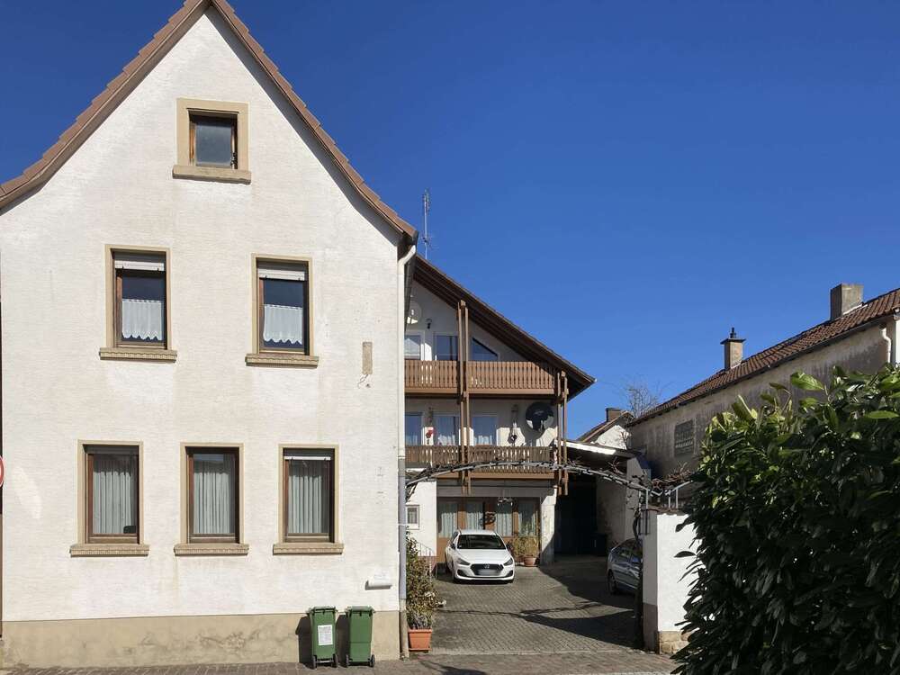 Thumbnail-Haus zum Kaufen in Roschbach 179.000,00 € 133.4 m²
