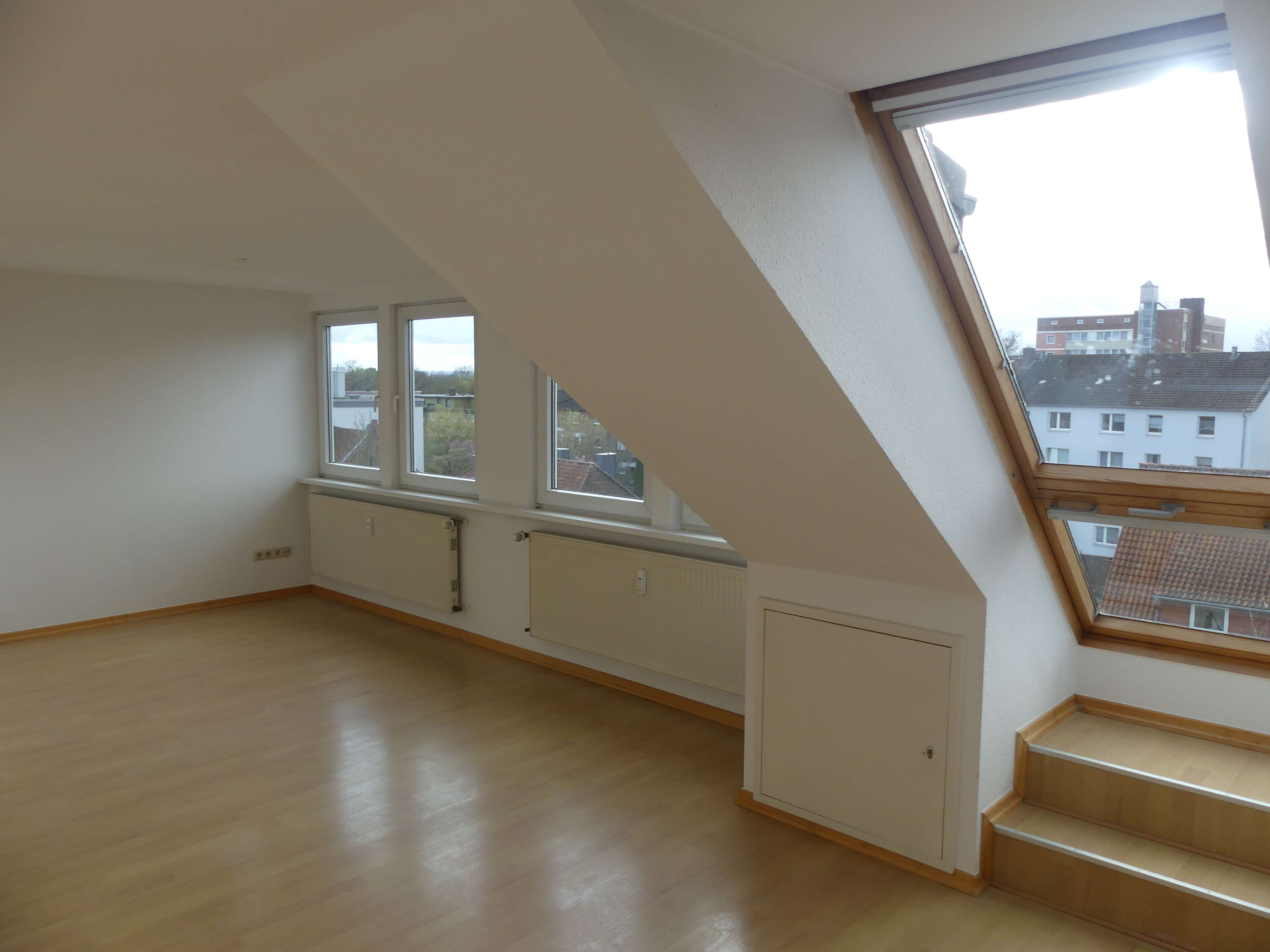 Thumbnail-Wohnung zum Mieten in Langenhagen 695,00 € 72.9 m²