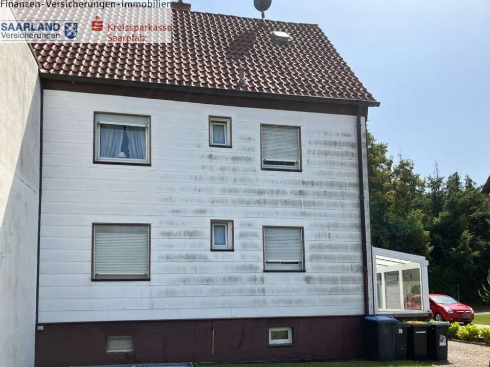 Thumbnail-Haus zum Kaufen in Homburg 215.000,00 € 145 m²