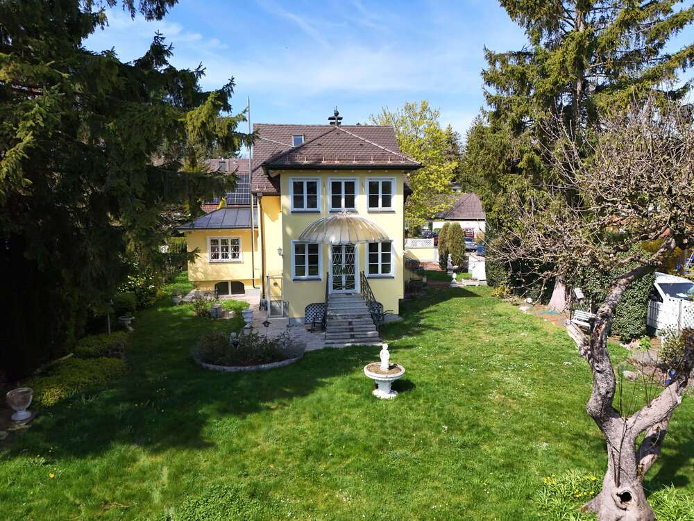 Thumbnail-Haus zum Kaufen in Gröbenzell 1.049.000,00 € 170 m²
