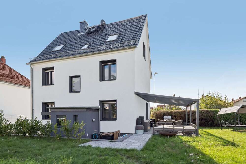 Thumbnail-Haus zum Kaufen in Wöllstadt 748.000,00 € 154.82 m²