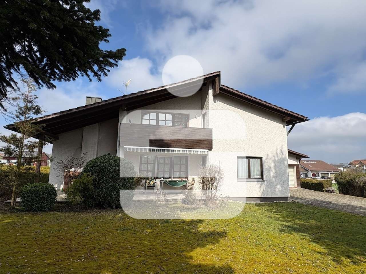 Thumbnail-Haus zum Kaufen in Neuhaus 369.000,00 € 197 m²