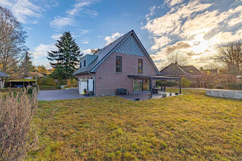 Thumbnail-Haus zum Kaufen in Fockbek 890.000,00 € 202.65 m²